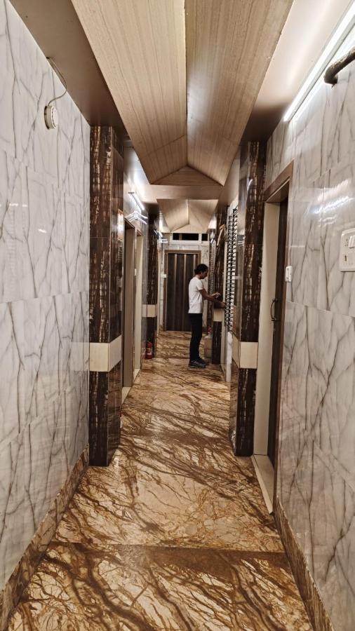 Hotel Oliver 뭄바이 외부 사진